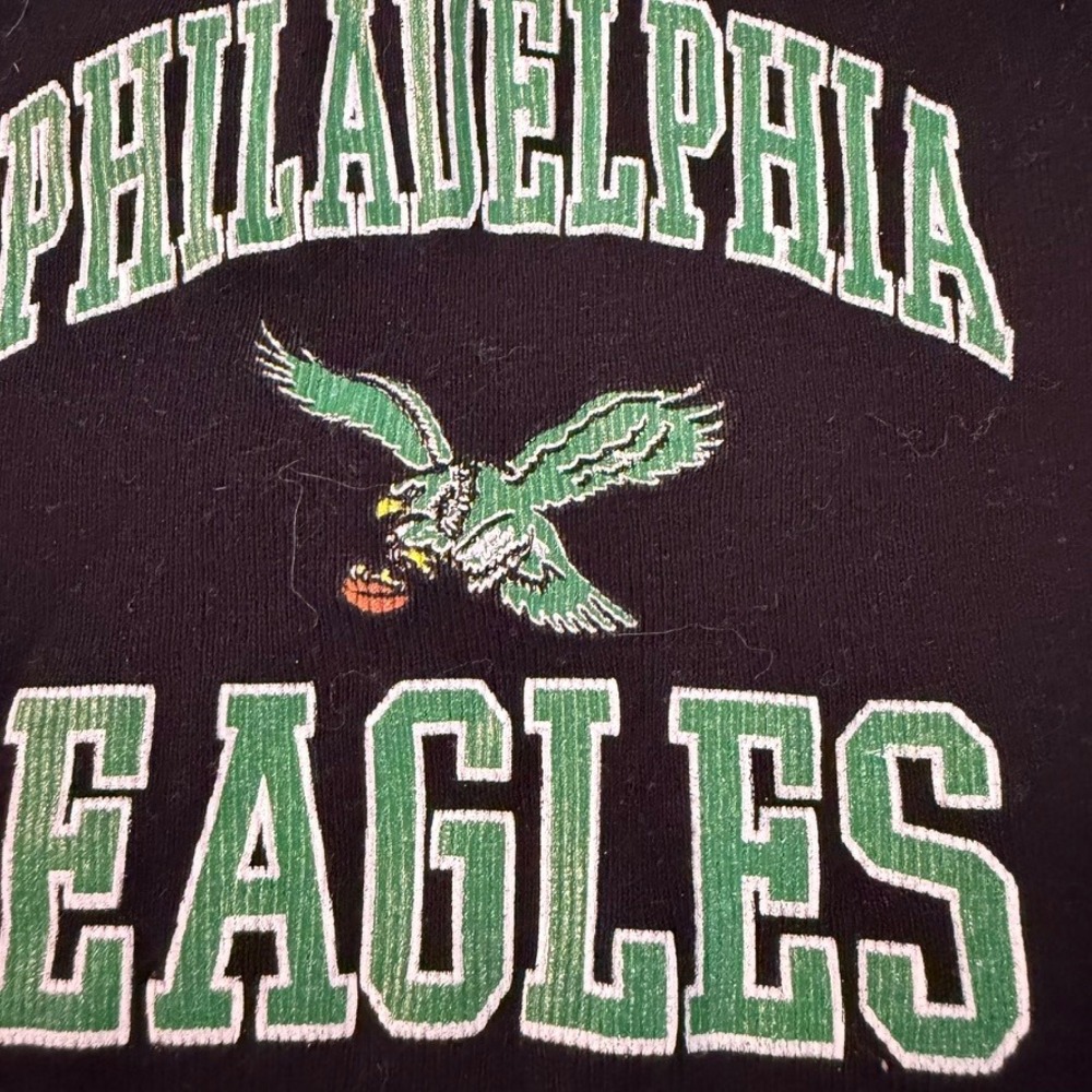 Philadelphia Eagles Baby Bodysuit 0-3 Months Black NFL Football One Piece - Picture 4 of 6